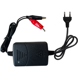 12 Volt 1300Ma Oplader Met Klemmen Voor Loodaccu's.